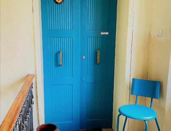 Polly's 3 Floor * Verona