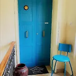 Polly's 3 Floor * Werona